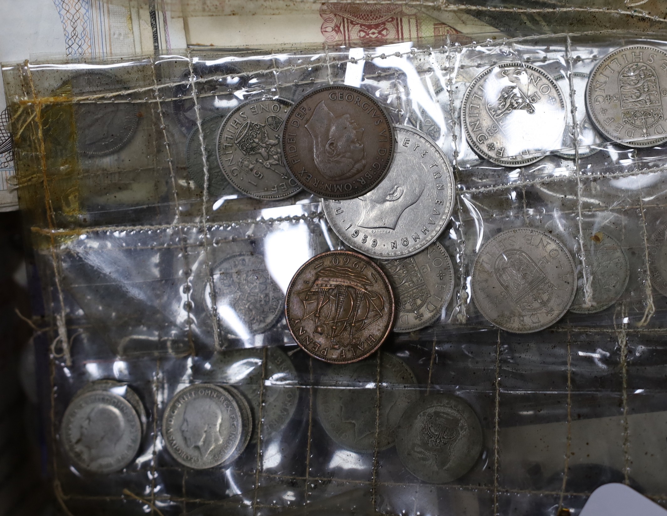 A group of UK coins including a William IV halfcrown, 1836, about VF, a GIII halfcrown, 1814, F, three propelling pencils, commemorative medals, etc.